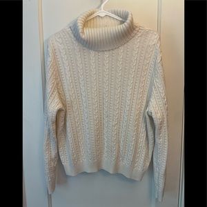 Skovhuus white cable knit sweater. Size large